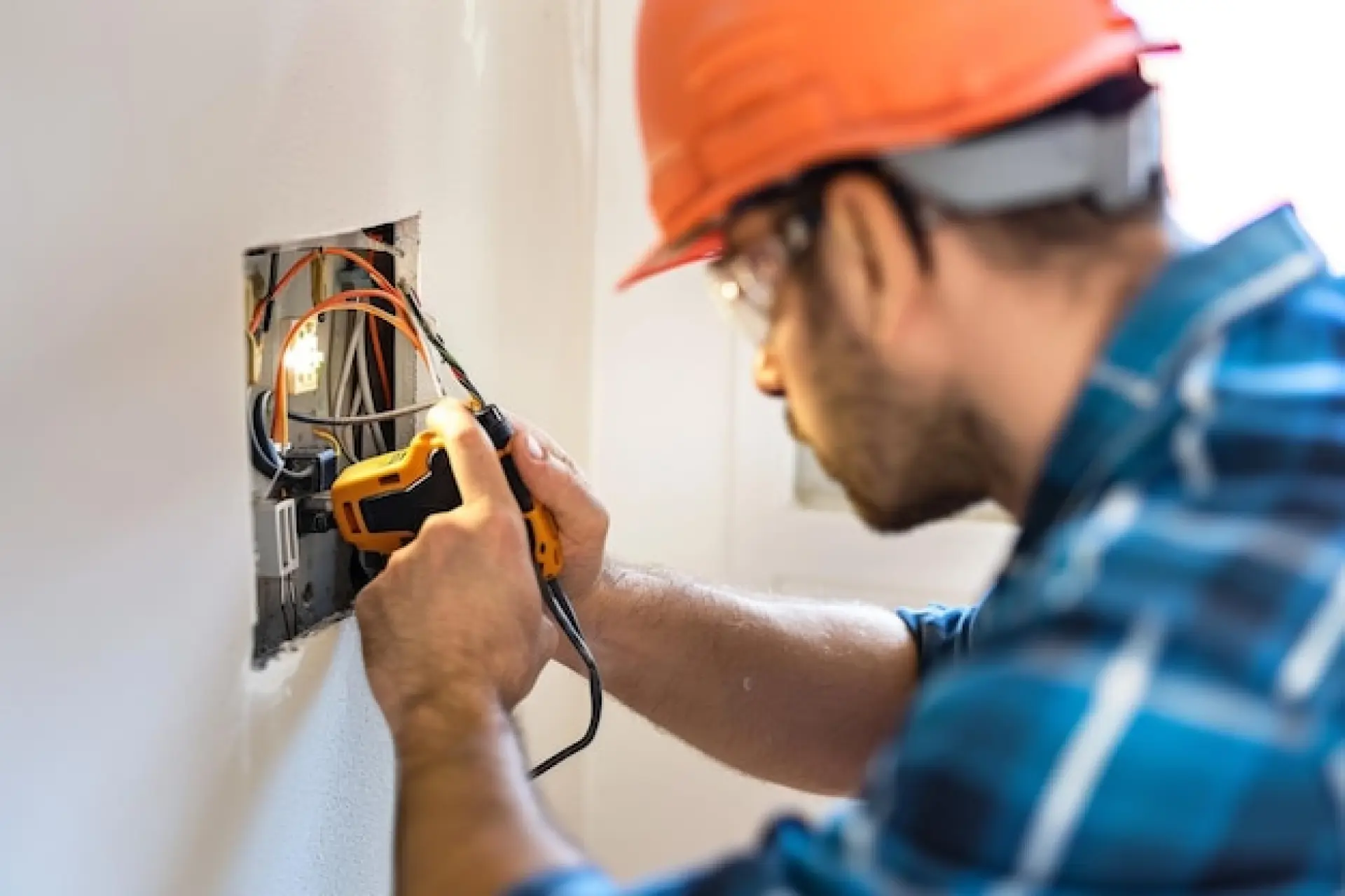 Electrical Contractors Northampton, Milton Keynes, Wellingborough